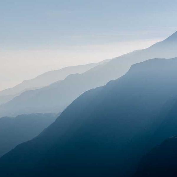 Adjustable Smartphone Stand